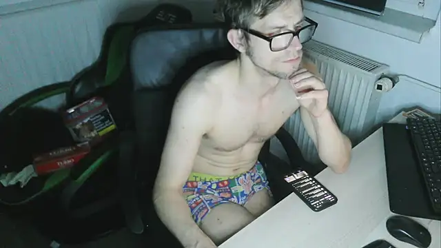 StephPra94 online show from 05.23.26