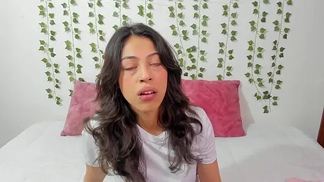 emily jonessxx online show from 02.10.26