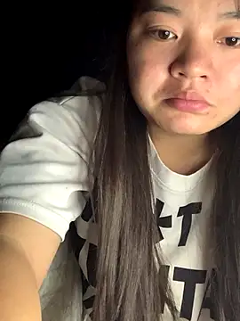 Snapshot of kimyonon chatting on 11.12.25 kimyonon online show from 11.12.25