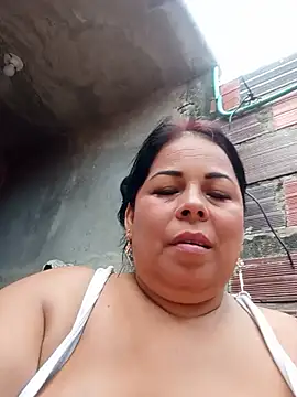 Snapshot of mother2-divorced chatting on 06.19.26 mother2-divorced online show from 06.19.26