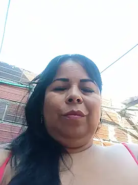 Snapshot of mother2-divorced chatting on 07.18.26 mother2-divorced online show from 07.18.26
