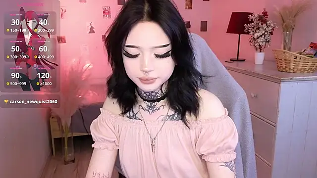 Emma Kirks online show from 05.30.26
