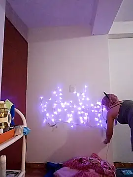 Kitty Kalifa online show from 12.13.25