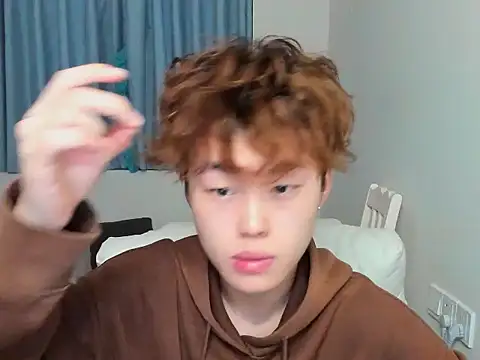 L1kuto online show from 10.31.25