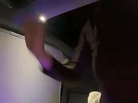 karenchaaan online show from 11.05.25