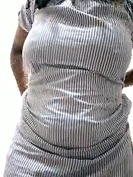 Snapshot of marthadee chatting on 11.04.25 marthadee online show from 11.04.25