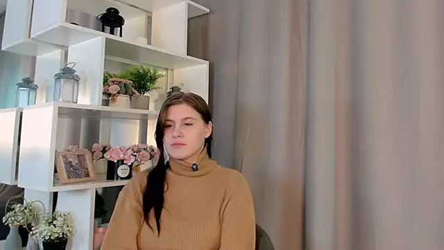 Snapshot of EdithWiederhold chatting on 10.23.25 EdithWiederhold online show from 10.23.25
