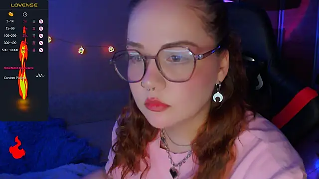 Snapshot of catchmybreath_ chatting on 10.29.25 catchmybreath  online show from 10.29.25