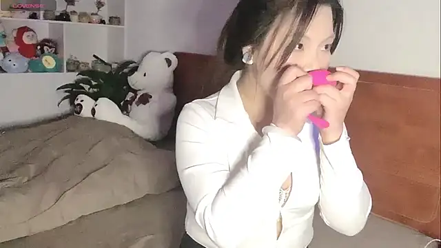 xiner-6666 online show from 10.24.25