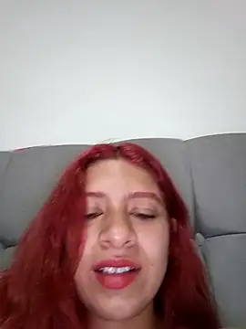 Snapshot of Lunatemptress4 chatting on 12.15.25 Lunatemptress4 online show from 12.15.25