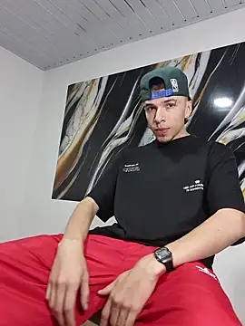 Snapshot of sickRL chatting on 10.23.25 sickRL online show from 10.23.25