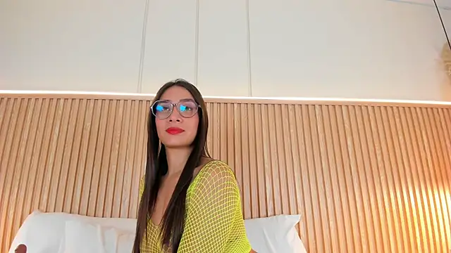 NahimiThompson online show from 03.05.26