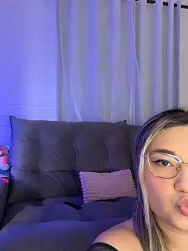 Snapshot of fabiano_adventure chatting on 11.05.25 fabiano adventure online show from 11.05.25