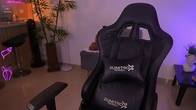 JessicaPratt online show from 04.06.26