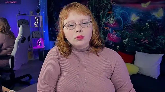 LottieReed online show from 11.28.25