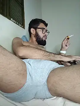 Snapshot of FerrariniHott chatting on 10.29.25 FerrariniHott online show from 10.29.25