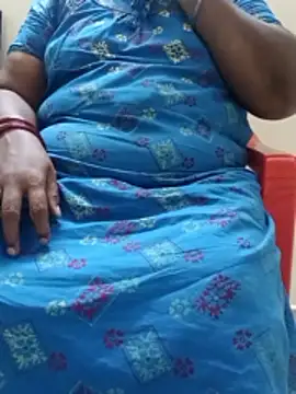 Snapshot of sreemamitha9 chatting on 10.29.25 sreemamitha9 online show from 10.29.25