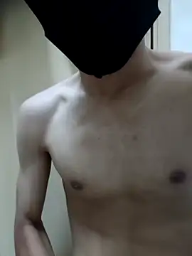 Snapshot of aldenjun chatting on 11.06.25 aldenjun online show from 11.06.25