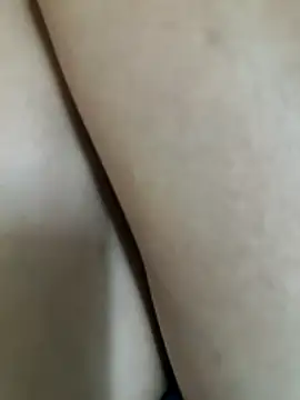 Snapshot of aldenjun chatting on 12.19.25 aldenjun online show from 12.19.25