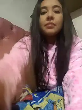 SantaRameriz online show from 10.31.25