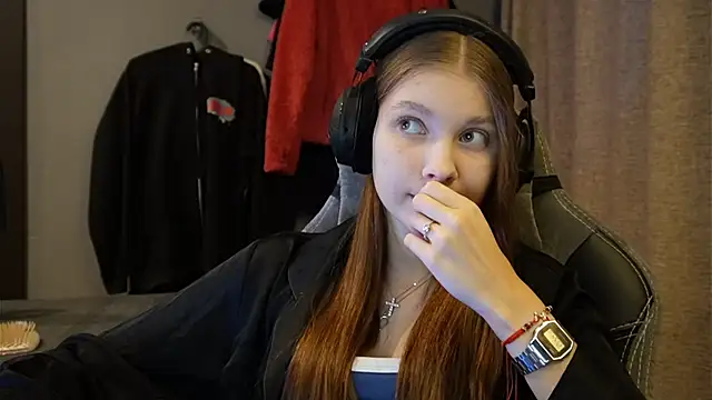 Softixq online show from 11.16.25