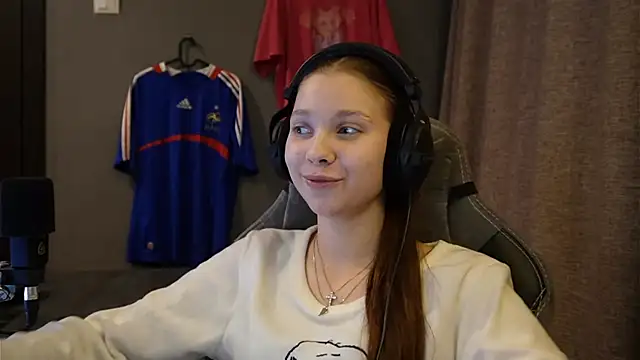 Softixq online show from 11.18.25