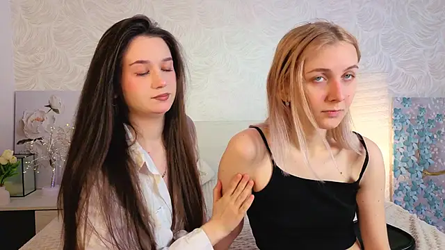 betweenUse online show from 12.05.25