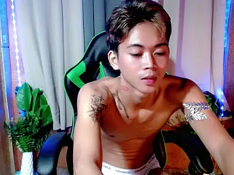 AsianCuteGuy21 online show from 11.16.25