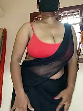 Snapshot of sivashree chatting on 04.26.26 sivashree online show from 04.26.26