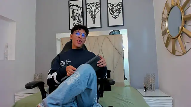 adams bobby online show from 12.01.25