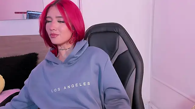 Katta Martini  online show from 11.21.25