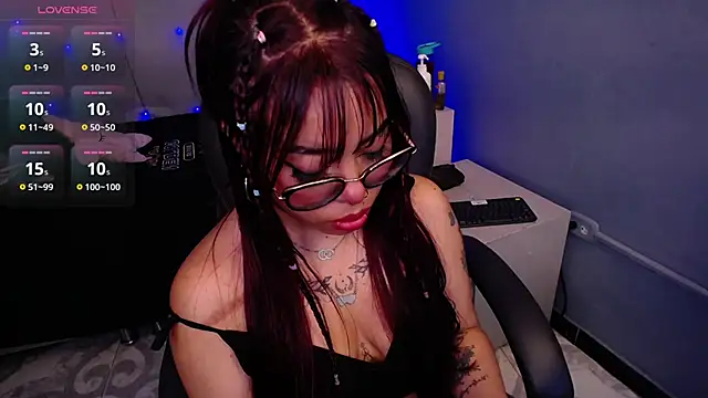 LittleNathy  online show from 11.01.25