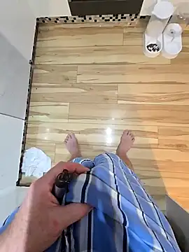 Snapshot of veryhornysussexmale chatting on 10.29.25 veryhornysussexmale online show from 10.29.25