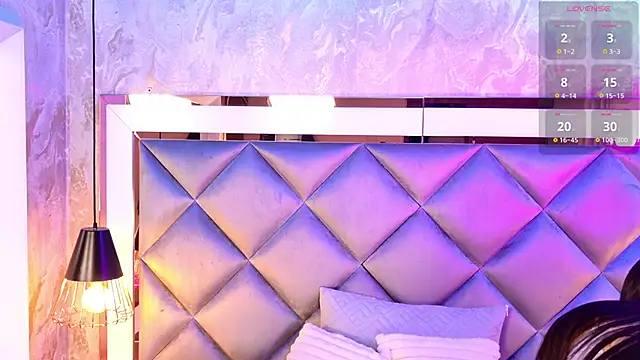  giggy 2 online show from 11.22.25