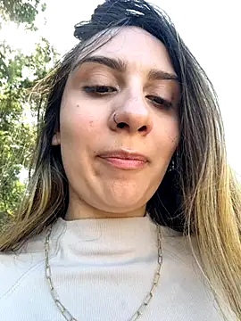 sarah honey   online show from 11.07.25