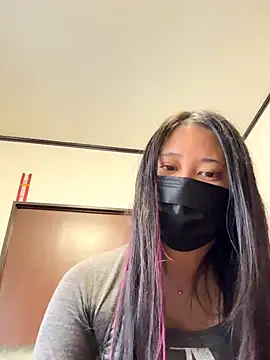 Snapshot of arisu_Fcap chatting on 11.12.25 arisu Fcap online show from 11.12.25