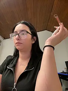 Kloe Novoa online show from 11.05.25