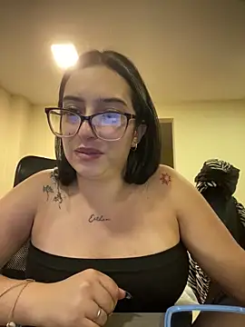 Kloe Novoa online show from 02.27.26