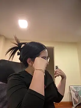 Kloe Novoa online show from 02.28.26