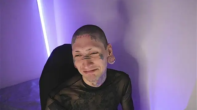 Snapshot of TokyoHatsumoto chatting on 02.06.26 TokyoHatsumoto online show from 02.06.26