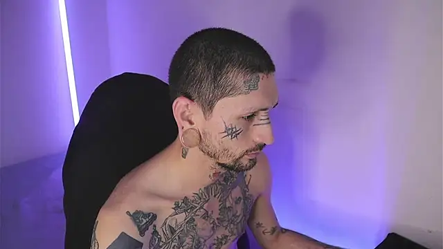 Snapshot of TokyoHatsumoto chatting on 02.21.26 TokyoHatsumoto online show from 02.21.26