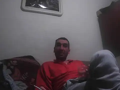 Snapshot of alin42xx chatting on 11.20.25 alin42xx online show from 11.20.25