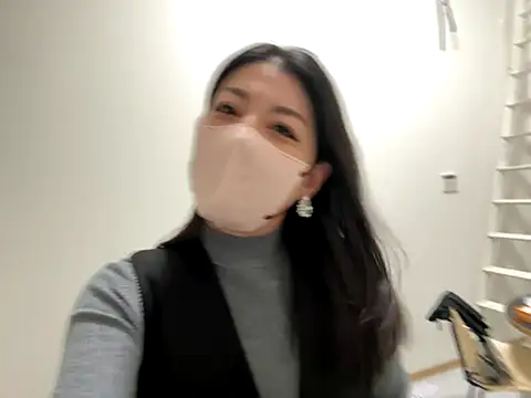 Snapshot of akimix_xoxo chatting on 11.03.25 akimix xoxo online show from 11.03.25