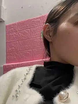 Tina x online show from 11.16.25