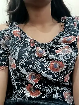 Snapshot of Sexyy_Shanayaa chatting on 10.26.25 Sexyy Shanayaa online show from 10.26.25