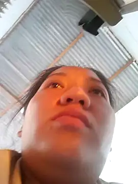 Snapshot of Birlin_mai chatting on 11.04.25 Birlin mai online show from 11.04.25