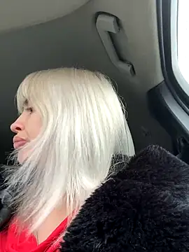 blondegirlx online show from 11.29.25