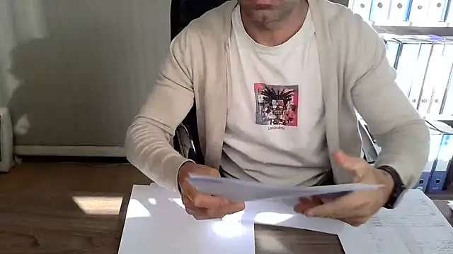 Evasionee online show from 11.14.25