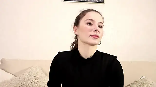 Petalwren online show from 12.15.25