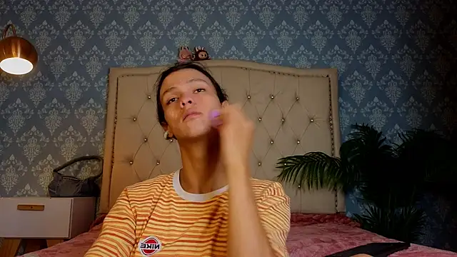 Indi rave online show from 01.12.26